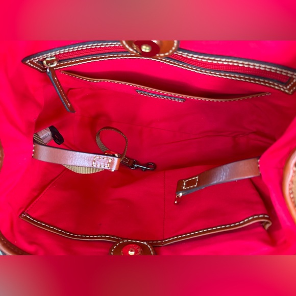 Dooney & Bourke Briana Shoulder Tote Carmel Brown Leather EUC - Picture 8 of 17